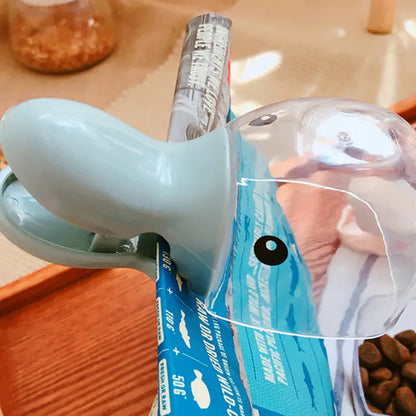 Easy-Scoop Pet Spoon